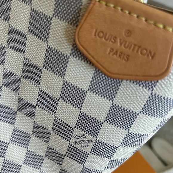 Louis Vuitton Graceful MM in Damien Azur - Picture 7 of 11